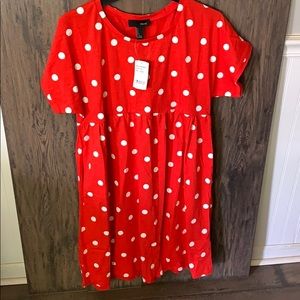Red dot dress